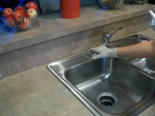 how to fix gap between sink and countertop