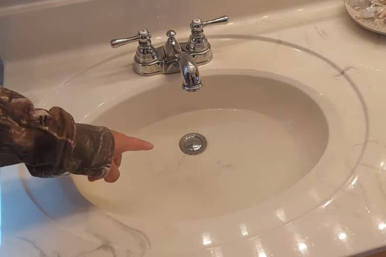 water supply stuck under bathroom sink